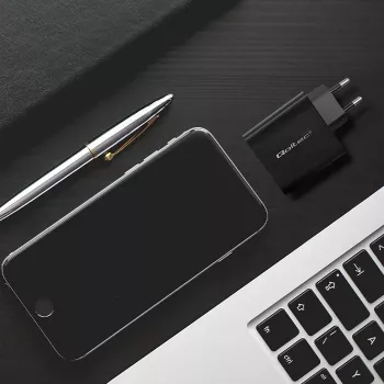 Ładowarka QOLTEC Super Quick PD 65W USB-C Power Delivery 5–20V, 1x USB-C, USB PD 3.0, wtyczka typu C, 65 W