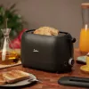 Suszarka do włosów Jata JETT1262 2200W z technologią jonową i wieloma ustawieniami temperatury/prędkości