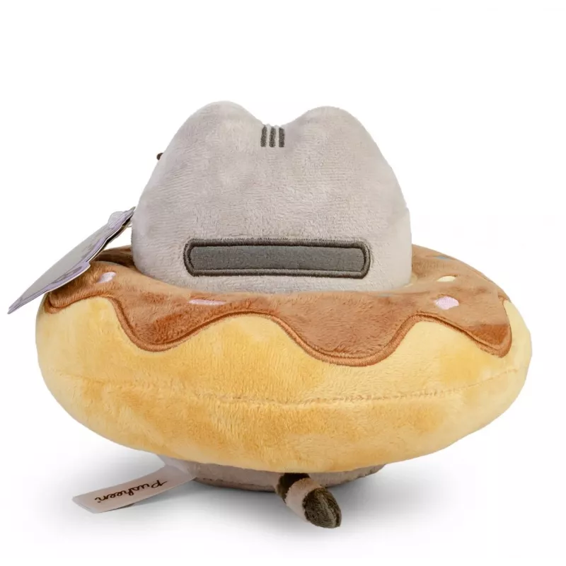 Maskotka Pusheen w czekoladowym donucie