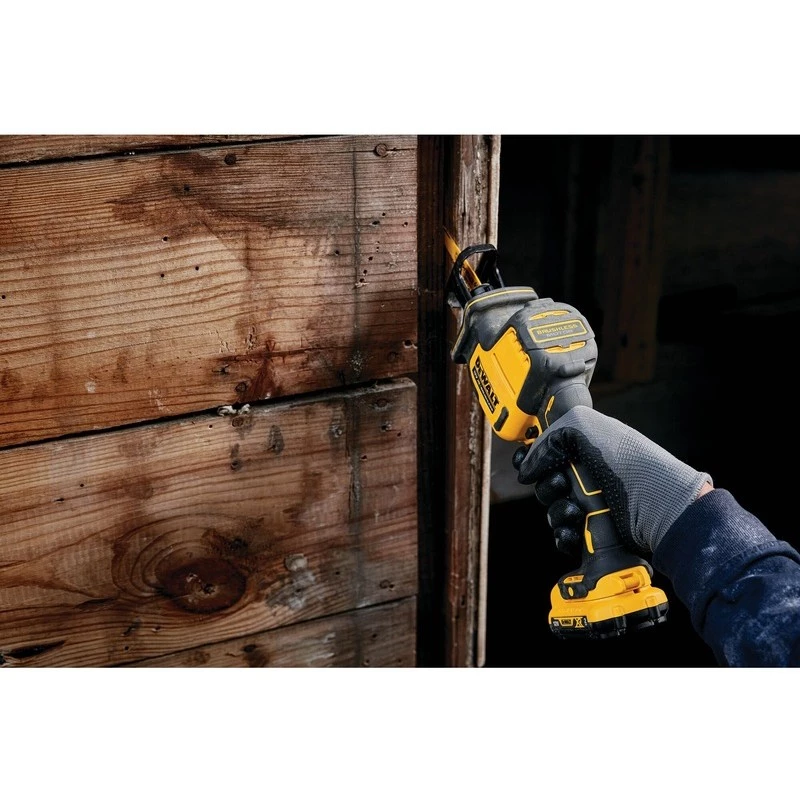 Piła szablasta DeWALT DCS312D2-QW 2800 skoków/min Czarna, Żółta