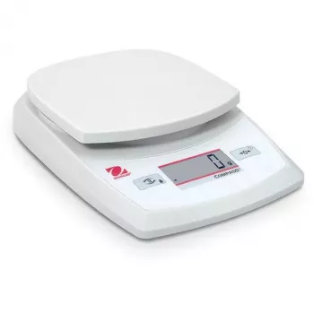 Elektroniczna waga kuchenna OHAUS Compass CR5200 — pojemność 5,2 kg, dokładność 1 g, LCD, baterie AA