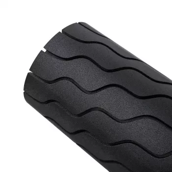 Masażer rolkowy Therabody Theragun Roller Universal Czarny — 5 prędkości, wibracyjny, 1,5 kg, 12 V, 180 min pracy na baterii