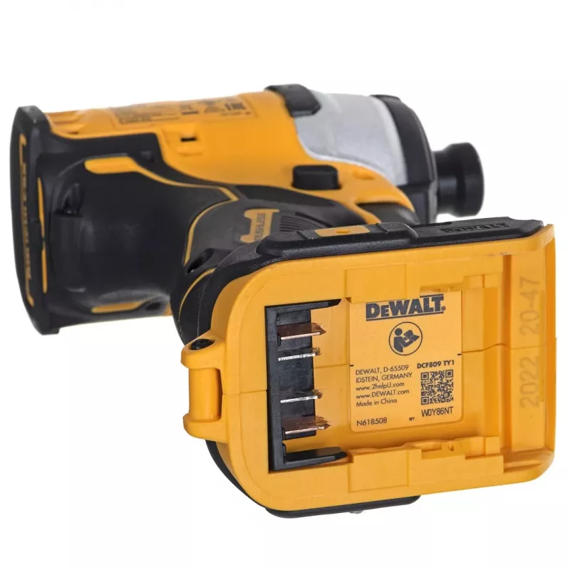 Zestaw narzędzi akumulatorowych DeWalt DCK2062M2T — wiertarko-wkrętarka DCD709 + zakrętarka udarowa DCF809 1/4 cala 18V, 2×akumulatory 4,0 Ah, walizka TSTAK II