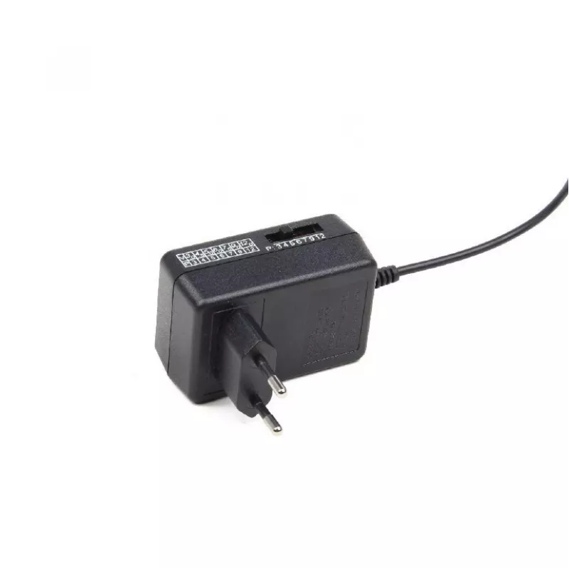 EnerGenie EG-MC-009 zasilacz/przetwornica do użytku wewnętrznego 24 W Czarny