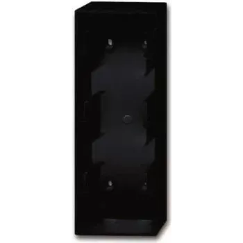 BUSCH JAEGER Obudowa natynkowa 3-krotna czarna mat 1703-885