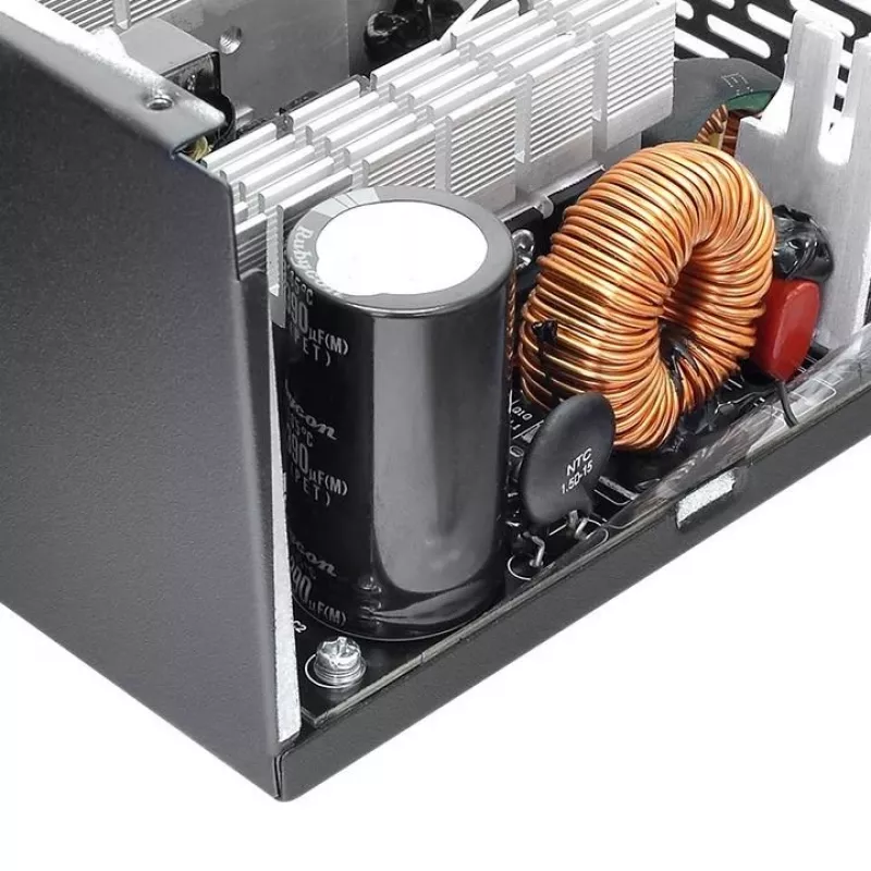 Zasilacz Thermaltake Smart BX1 PS-SPD-0650NNSABE-1 (650 W; aktywny; 120 mm)