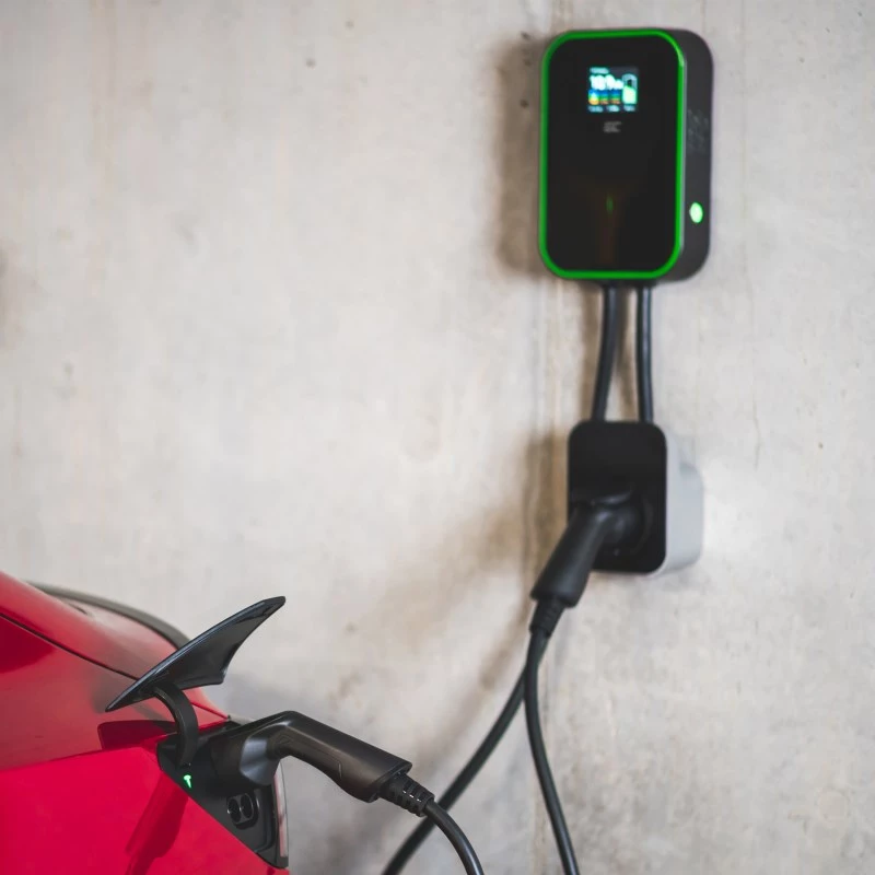 GREEN CELL WALLBOX EV POWERBOX 22KW Z GNIAZDEM I RFID