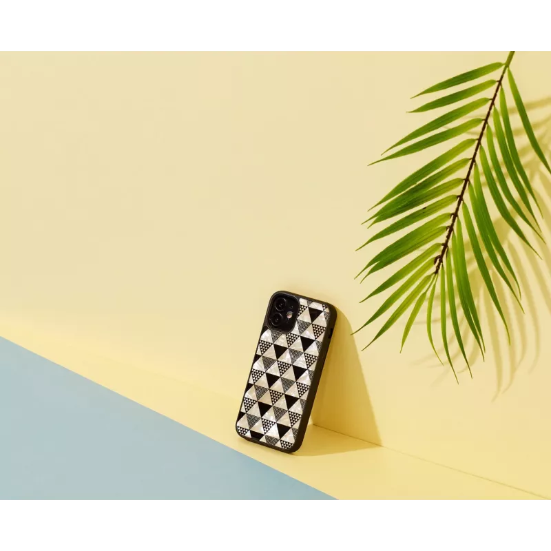Etui ochronne iKins do Apple iPhone 12 mini, faktura piramidy, czarne