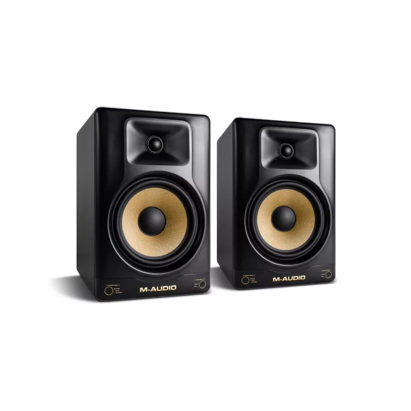 Aktywny monitor studyjny M‑Audio Forty Eighty, 80 W, 2‑drożny, 8-calowy woofer, 1,25-calowy tweeter, wejścia XLR/TRS, obudowa MDF