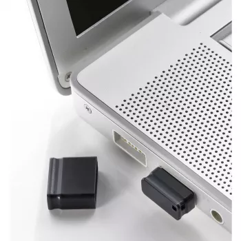 Pamięć Flash USB 2.0 32GB / 3500480 INTENSO