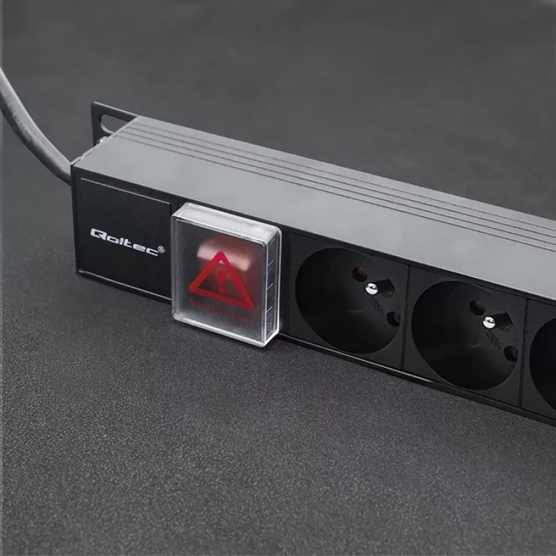 Listwa zasilająca do RACK 16A PDU, 16xFRENCH, pionowa