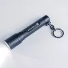 Lampa błyskowa na brelok Ledlenser P3 Czarny — kompaktowa aluminiowa latarka LED, AAA, do 130 lm, IP54, 3 poziomy mocy