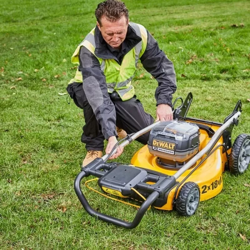Kosiarka pchana DeWALT DCMW564P2-QW