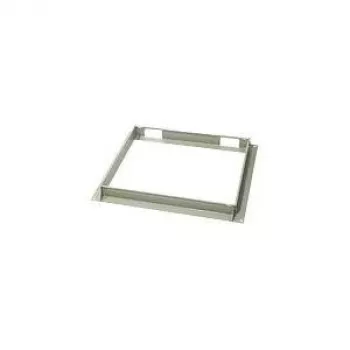 Triton - Ramka montażowa do szafy rack - 48,3 cm (19) (0922119)