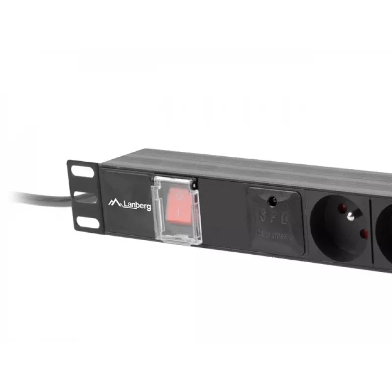 Jednostka dystrybucji zasilania LANBERG PDU-06E-0200-BK — 6 gniazd typu E, 16 A, kabel 2 m, 1U do szafy rack, 220–250 V