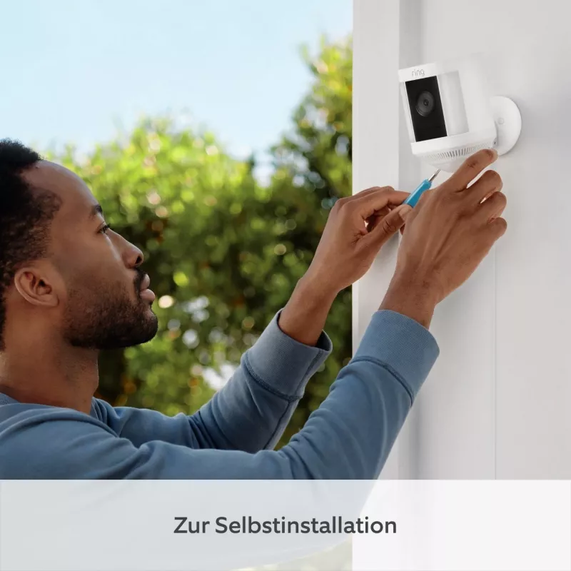 Ring Spotlight Cam Plus – przewodowa sieciowa kamera monitorująca zewnętrzna