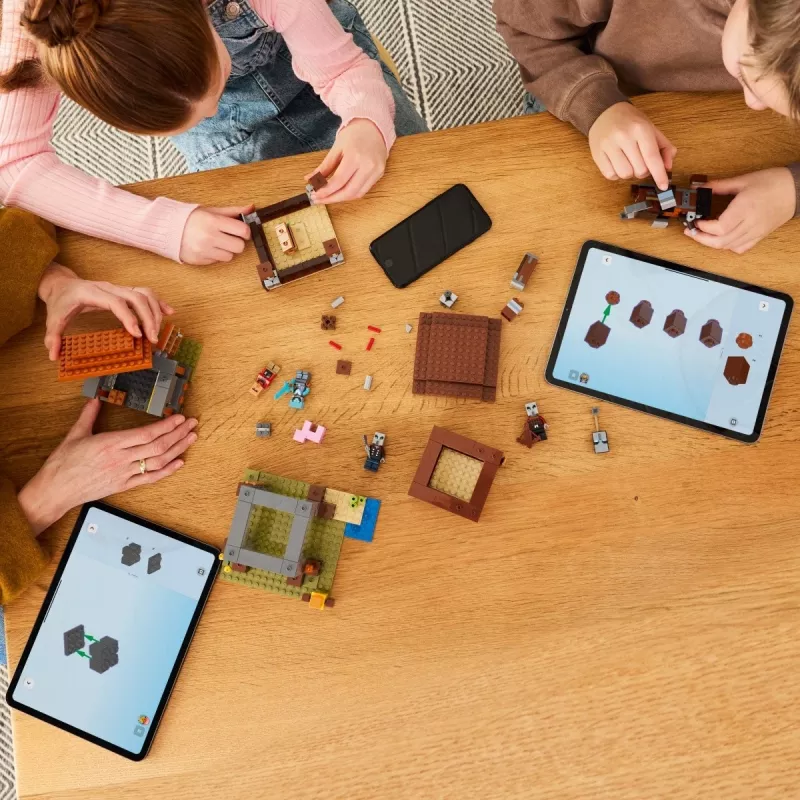 LEGO MINECRAFT 21278 Placówka złosadników i niszczyciel