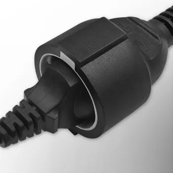 Zasilacz przejściowy QOLTEC 53906 IEC 320 C14 na SCHUKO 16A 250V