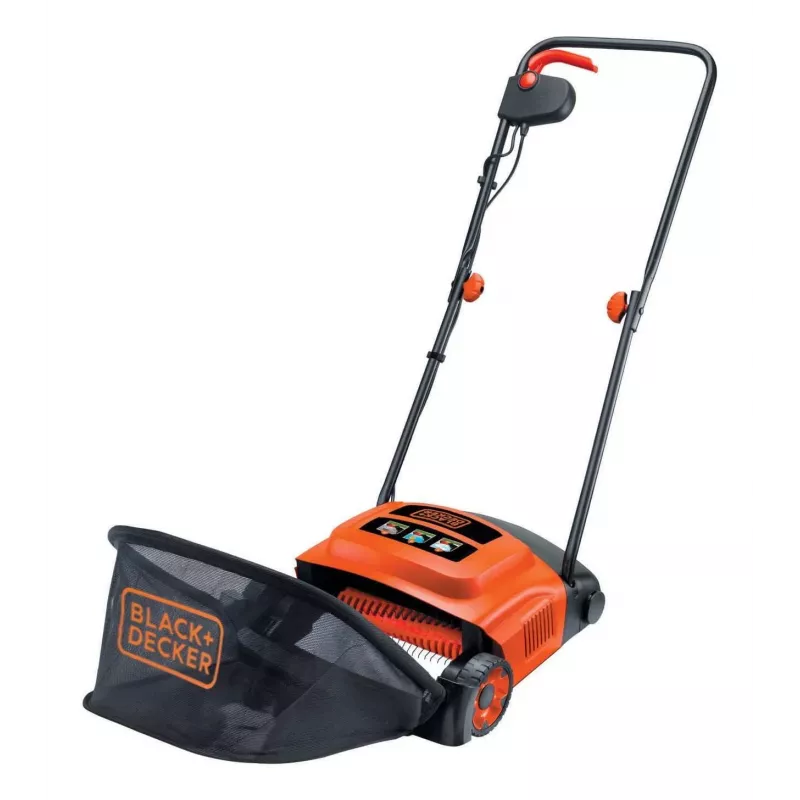 Wertykulator do trawnika Black & Decker GD300