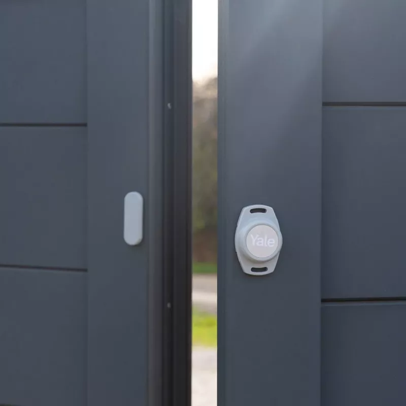 Akcesorium do otwierania bramy garażowej Yale Smart Opener Garage