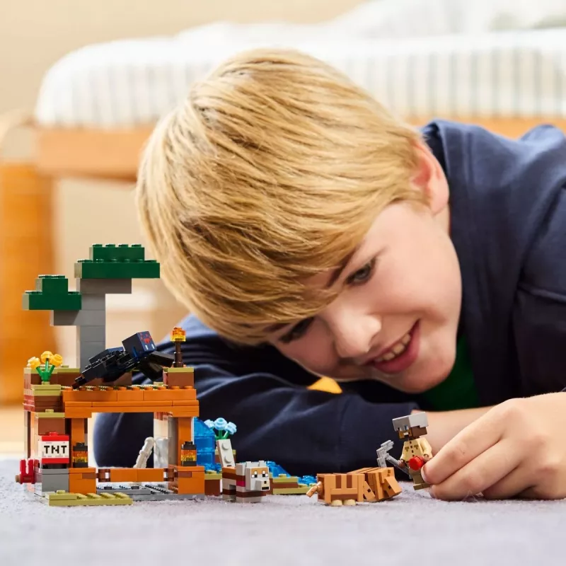 LEGO MINECRAFT 21269 Wyprawa do kopalni pancerników