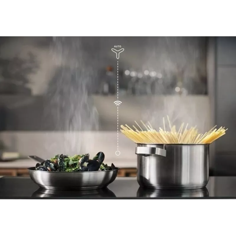 Płyta indukcyjna do zabudowy Electrolux EIS77453, 4-strefowa, 680×490×44 mm, czarna, blat szklany