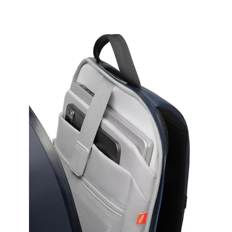 Plecak antykradzieżowy XD Design Bobby Edge Navy P/N: P706.2505