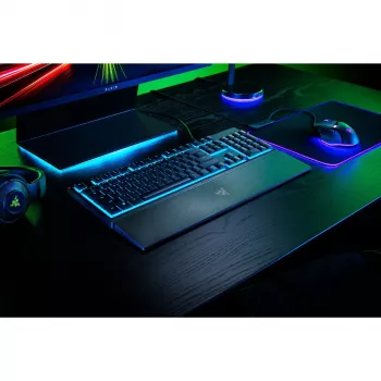 Klawiatura gamingowa Razer Ornata V3 X Full-size USB, membranowa, podświetlenie LED RGB, podpórka pod nadgarstki, częstotliwość odpytywania 1000 Hz, czarna