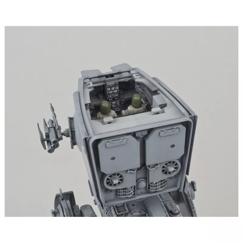 Zestaw do sklejania modelu pojazdu opancerzonego REVELL AT-ST, skala 1:48, wysokość 182 mm
