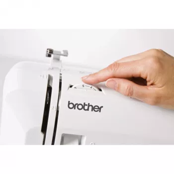 Automatyczna domowa maszyna do szycia Brother RH127VP2 — 27 programów, 820 obr./min, szerokość ściegu 5 mm, wolne ramię, wyświetlacz LED