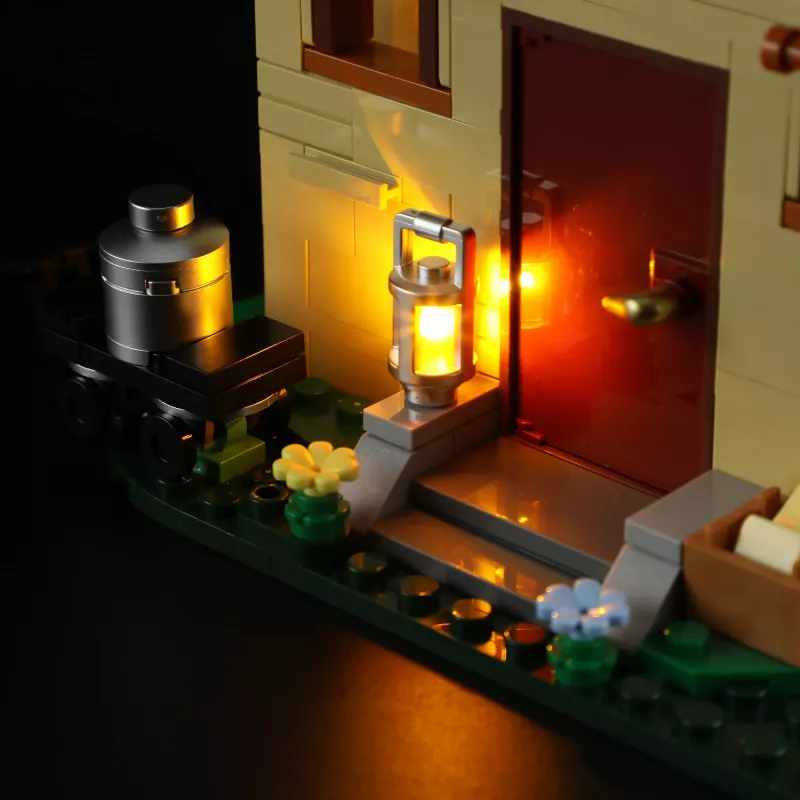Lumibricks Farm Cheese House Building Set