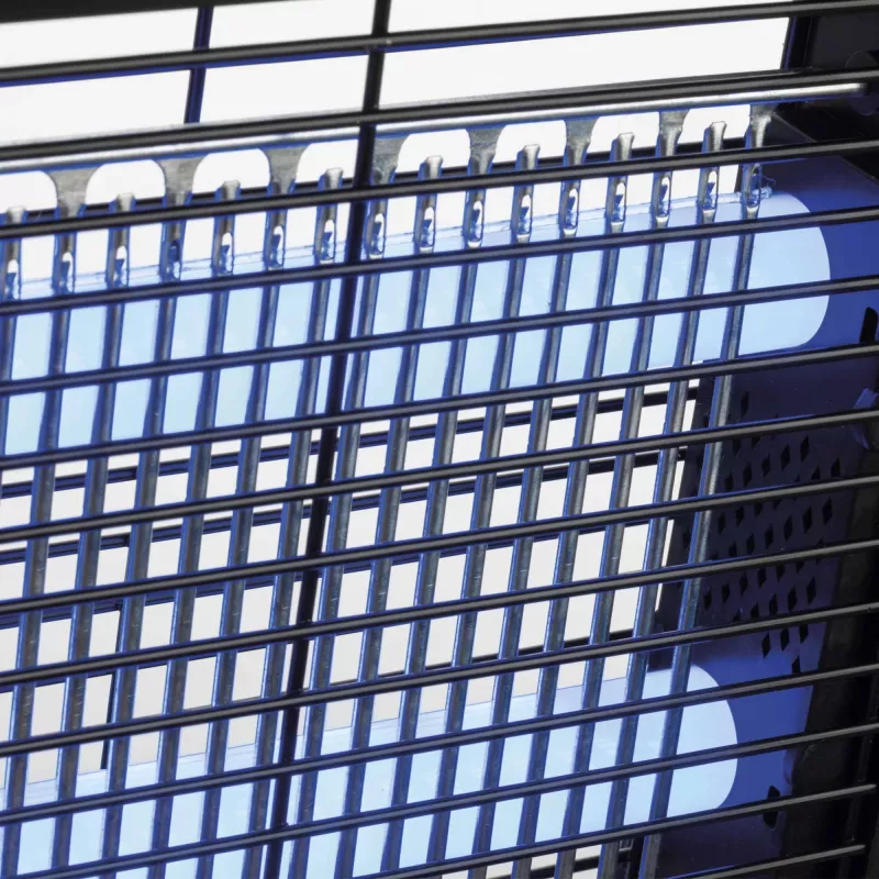 Grill elektryczny Jata MOST3548 z powierzchnią nieprzywierającą i regulowaną kontrolą temperatury