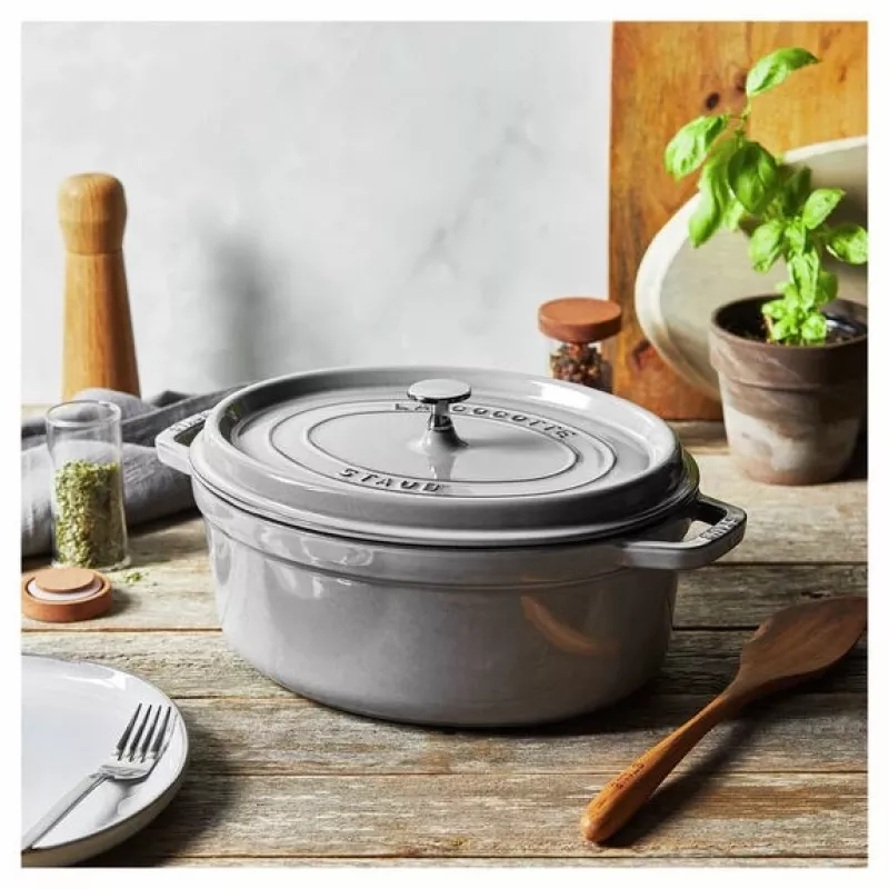 Naczynie żaroodporne z pokrywą Staub La Cocotte 5,5 l owalne