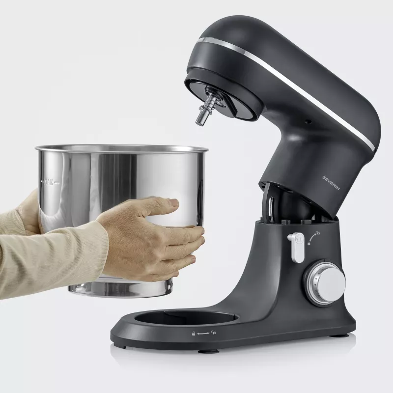 Robot kuchenny SEVERIN KM 3899 — 1200 W, misa ze stali nierdzewnej 5,3 L, czarny