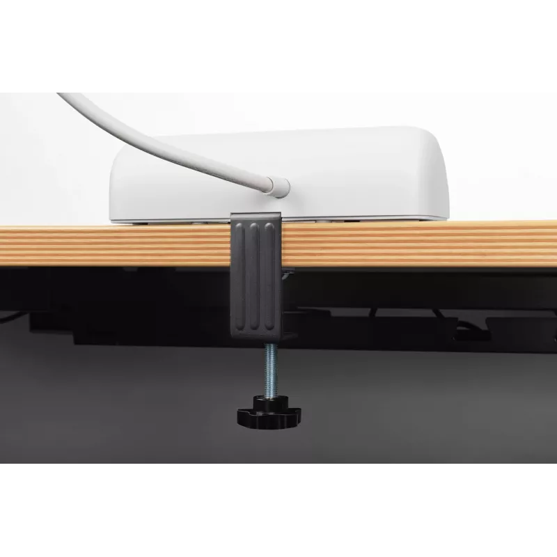 Listwa zasilająca DIGITUS 3-drożna z 2×USB-A i 1×USB-C, 3 gniazda AC typu E/F, kabel 1,5 m, biała