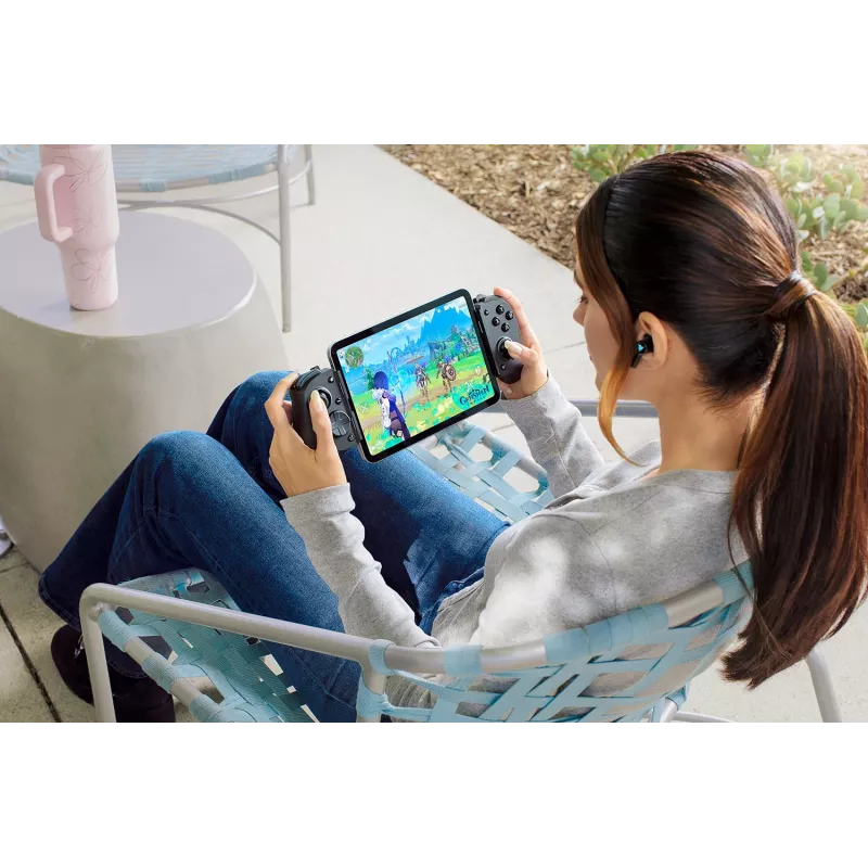 Gamepad Razer Kishi V3 Pro Haptic USB-C do telefonów, mini tabletów i PC