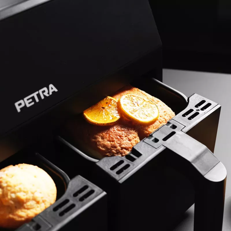 Frytkownica beztłuszczowa Petra PT4750BLKVDEEU7, dwukomorowa, pojemność 3,7 l, czarna