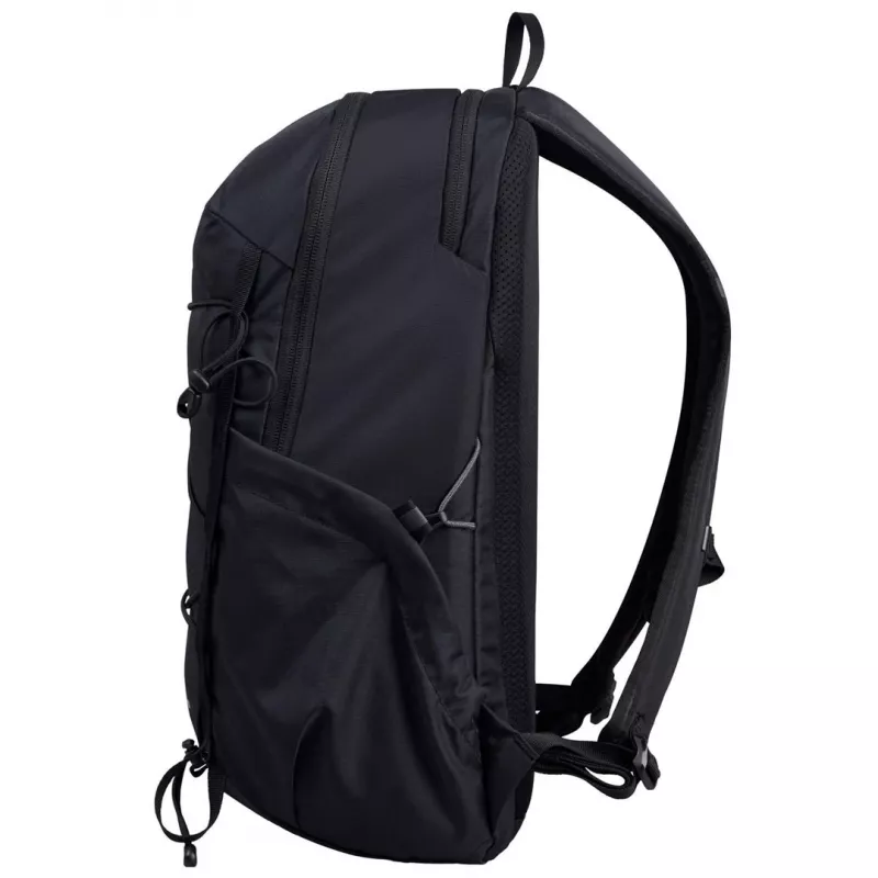 Kurtka Berghaus Hillwalker IA Shell rozmiar M czarna z plecakiem Berghaus 24/7 365 U18