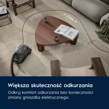 Odkurzacz workowy Electrolux EB31C1DB 750W, worek na kurz 3 l, filtr HEPA, teleskopowa rura stalowa
