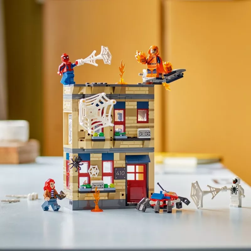 LEGO Marvel zestaw 76317 Mieszkanie Petera Parkera z minifigurką Spider-Mana