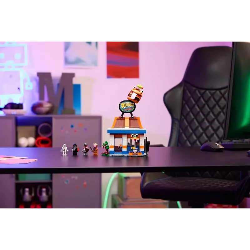 Klocki LEGO LEGO FORTNITE 77076 Durrr Burger Restaurant — zestaw 546 elementów, 4 minifigurki, 270×180×90 mm