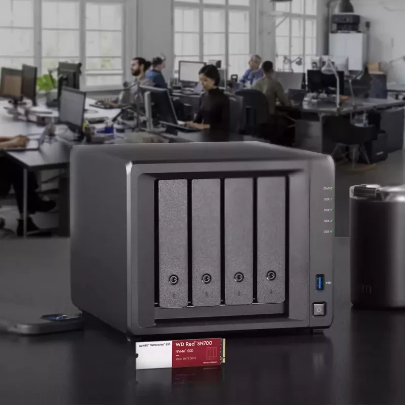 SSD Drive Western Digital SN700 2TB M.2 PCIe 3.0 NVMe NAS