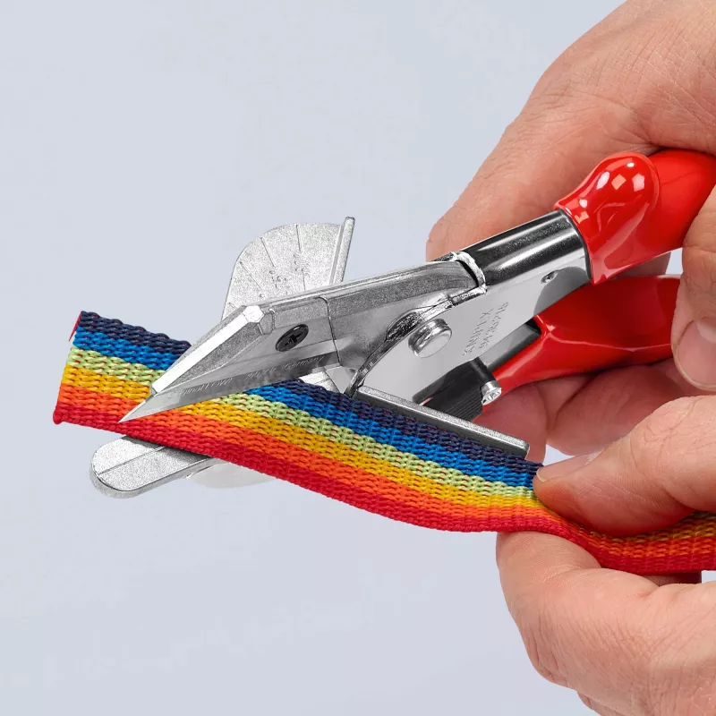 Ręczny przecinak do kabli Knipex 94 35 215