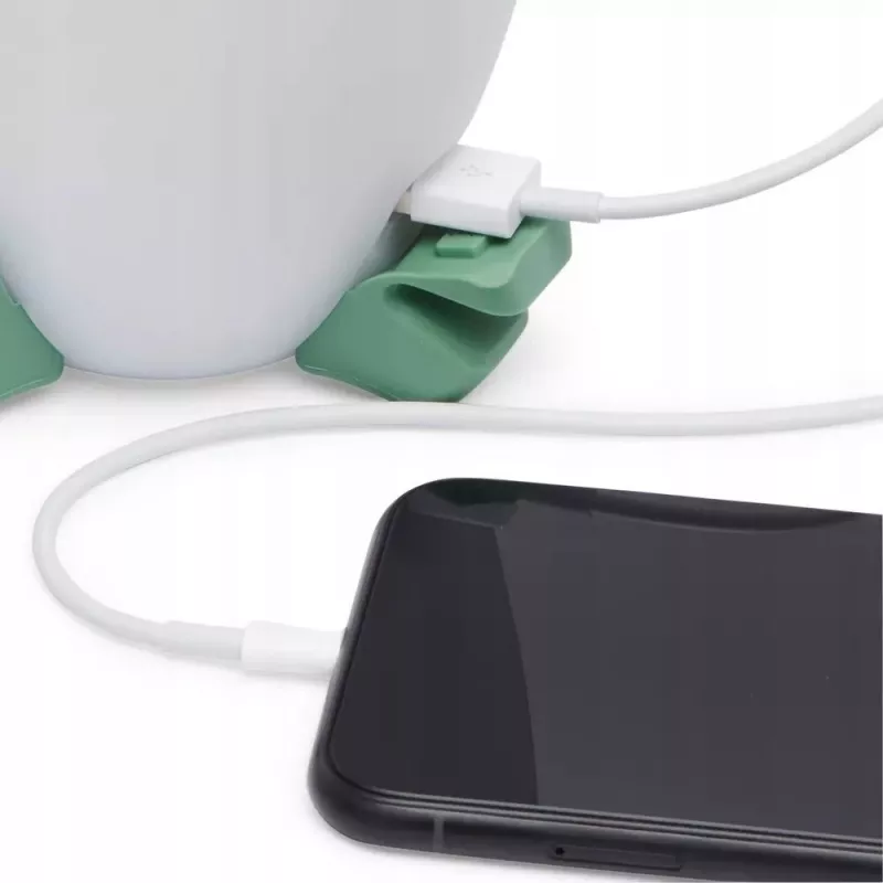 Latarnia kempingowa Czarny Diamond Orbiter 450 — LED, 450 lm, 2000 mAh, IPX4, haczyk do zawieszania i mocowanie magnetyczne