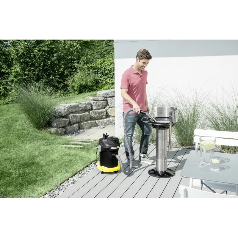 Odkurzacz do popiołu Karcher AD 4 Premium — 17 l, 600 W, bezworkowy, wąż metalowy, rura chromowana