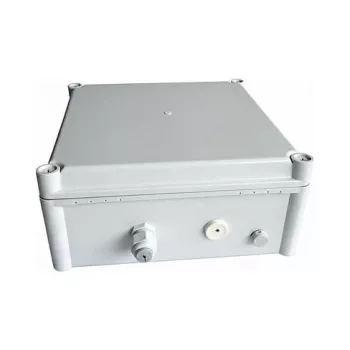 Medium neutral outdoor housing