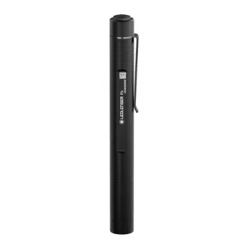 Latarka piórkowa Ledlenser P4 Czarna — kompaktowa latarka piórkowa LED, 180 lm, zasięg 90 m, 2x AAA, IP54