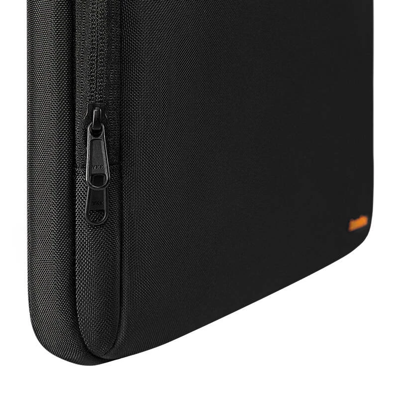 Pokrowiec na laptopa Tomtoc Defender-A14 (A14C2D1) — wodoodporny, lekki, do 14-calowych laptopów