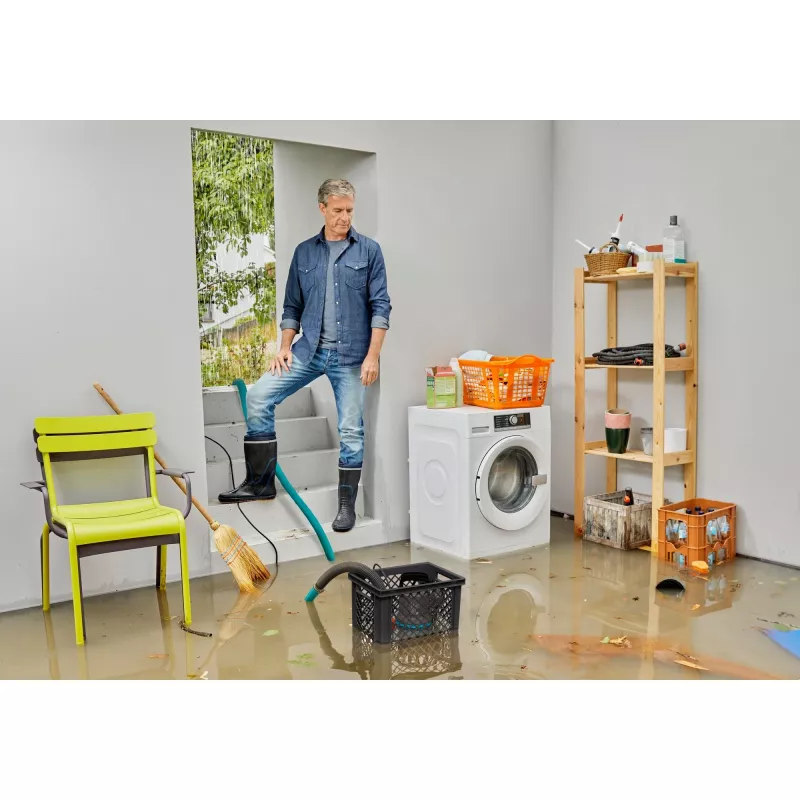 Pompowy zestaw przeciwpowodziowy Gardena 9000