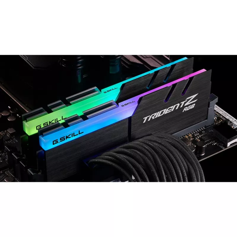 DIMM 16 GB DDR4-3600 (2x 8 GB) Dual-Kit, Arbeitsspeicher schwarz, F4-3600C18D-16GTZR, Trident Z RGB, INTEL XMP